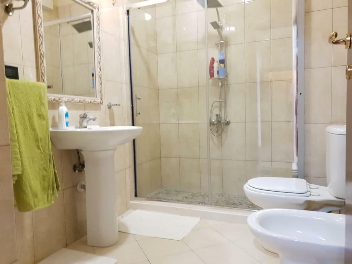 Matis Apartaments ติรานา ภายนอก รูปภาพ